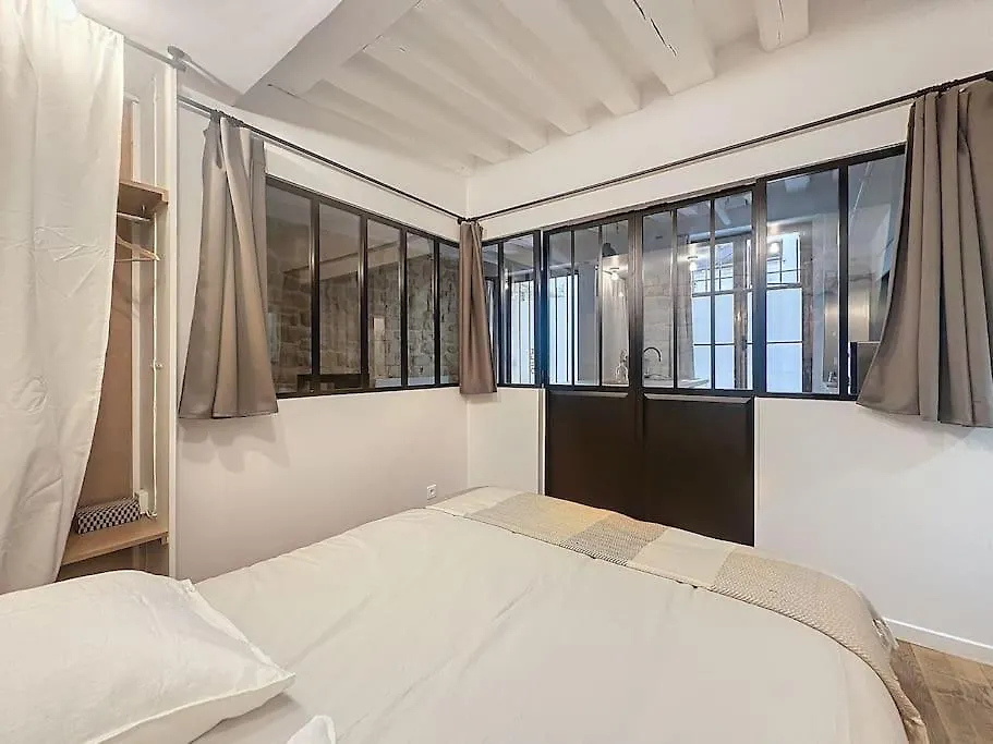 Apartamento Loft En Plein Coeur Du Marais París
